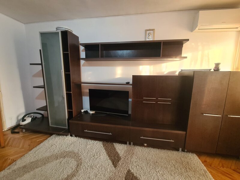 Bd. Timisoara vav Plaza Romania, metrou Lujerului, posibilitate credit.