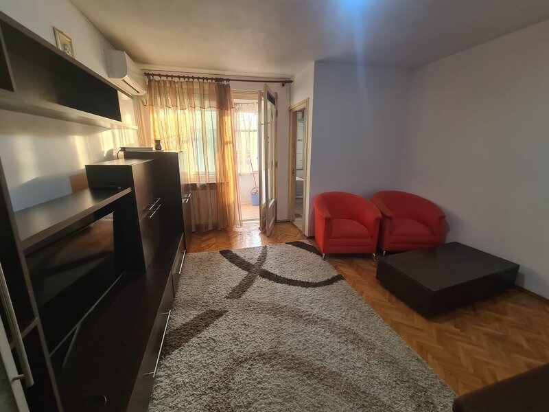 Bd. Timisoara vav Plaza Romania, metrou Lujerului, posibilitate credit.
